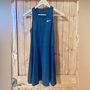 Nike Dri-FITADV tennis dress